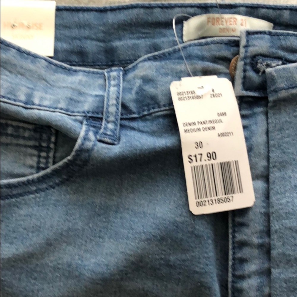 Forever 21 women’s jeans regular